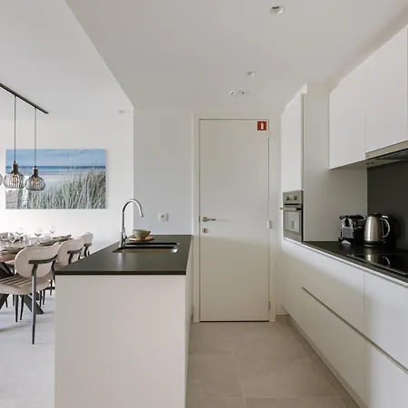 Apartment Huswell - Experience Coastal Luxury At *