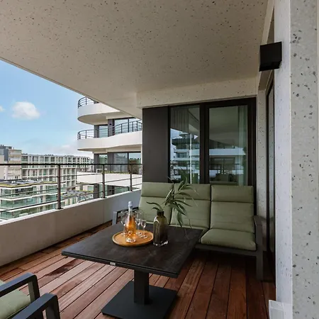 Apartment Huswell - Experience Coastal Luxury At *