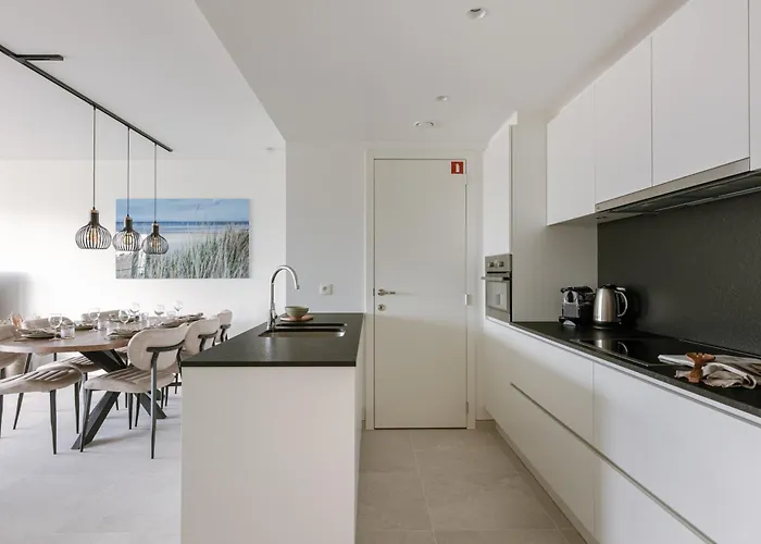 Apartment Huswell - Experience Coastal Luxury At *