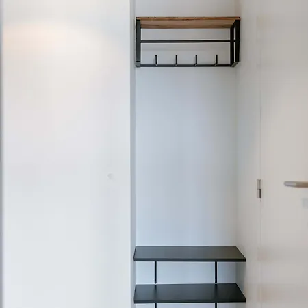 Huswell - Experience Coastal Luxury At Lägenhet *